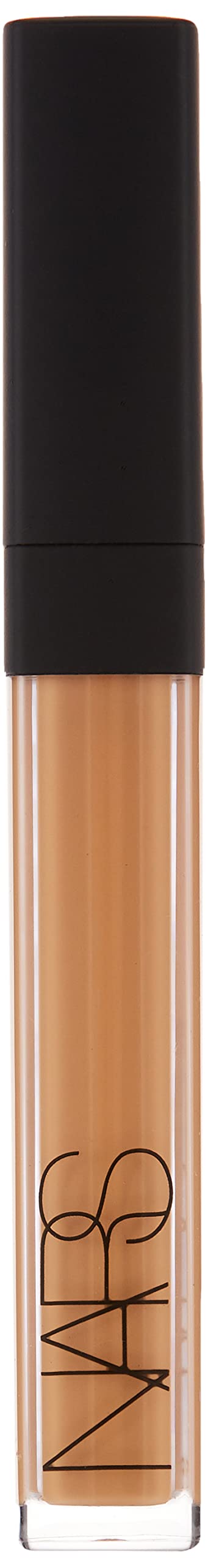 NARS Radiant Creamy Concealer Caramel in use shows buildable medium coverage.