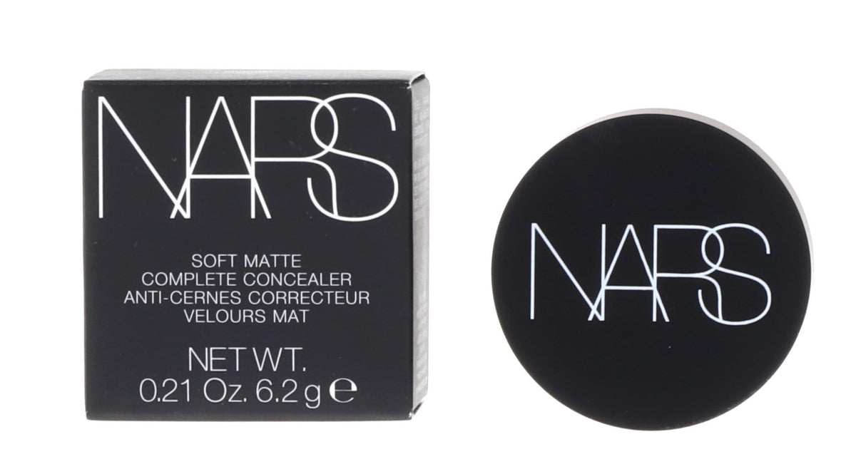 NARS Soft Matte Concealer Macadamia tube delivers full coverage with a natural finish.