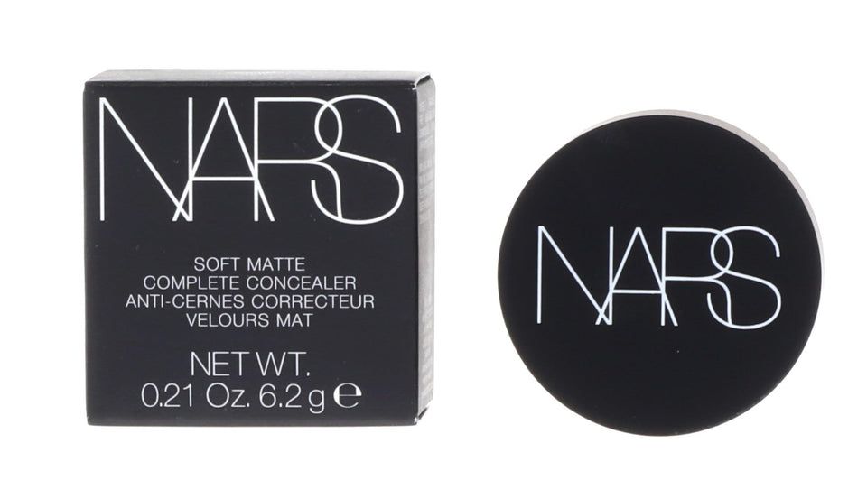 NARS Soft Matte Concealer Macadamia tube delivers full coverage with a natural finish.