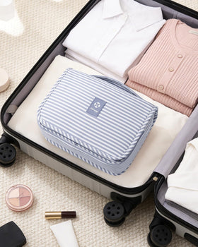 Narwey durable stitching and wipe clean surface simplify maintenance after trips.