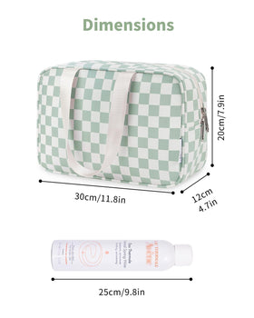 Narwey water-resistant fabric protects gear from spills during trips.