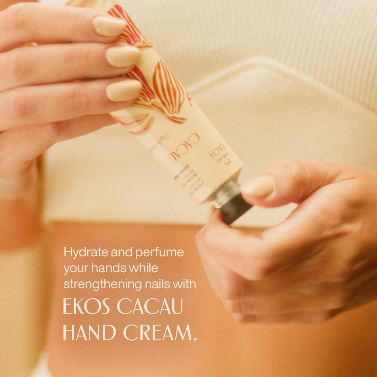 Natura Ekos Cacau hand cream featuring Amazonian cacao for natural radiance.