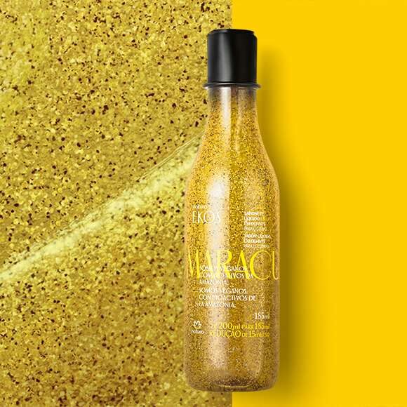 Natura vegan sulfate-free formula packaging emphasizes clean beauty and ethical sourcing.