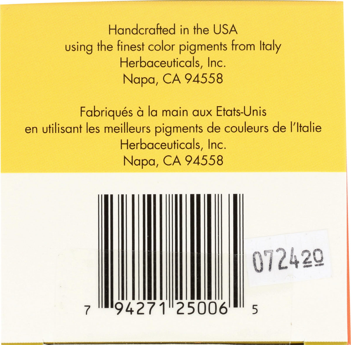 Naturcolor cruelty-free logo on box and packaging.