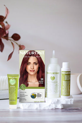 Naturtint 5R Fire Red application process shows at-home color with mess-free results
