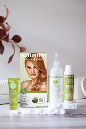 Naturtint 8C Copper Blonde mixture in bowl suitable for home coloring.
