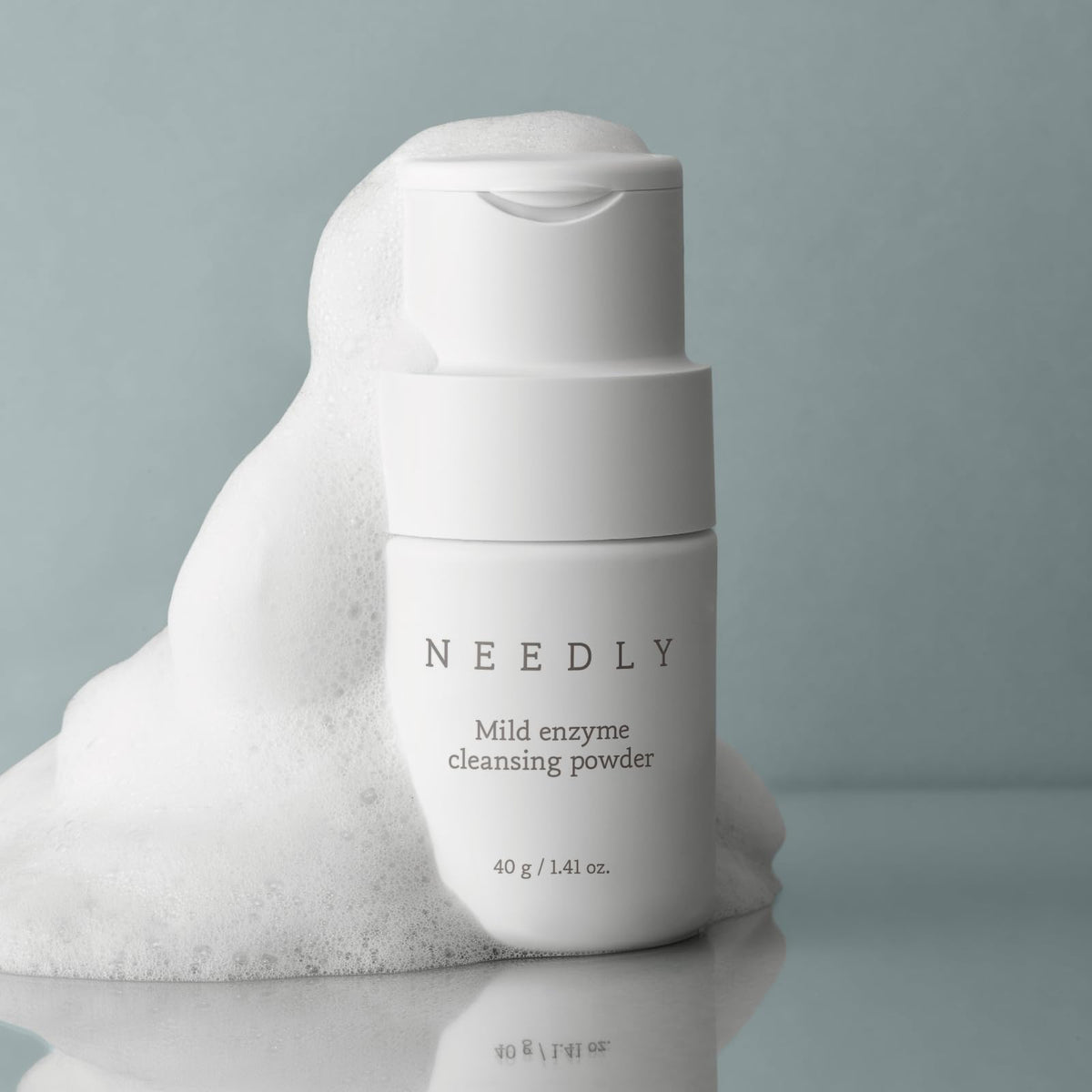 Needly powder near pores detail suggesting refined texture