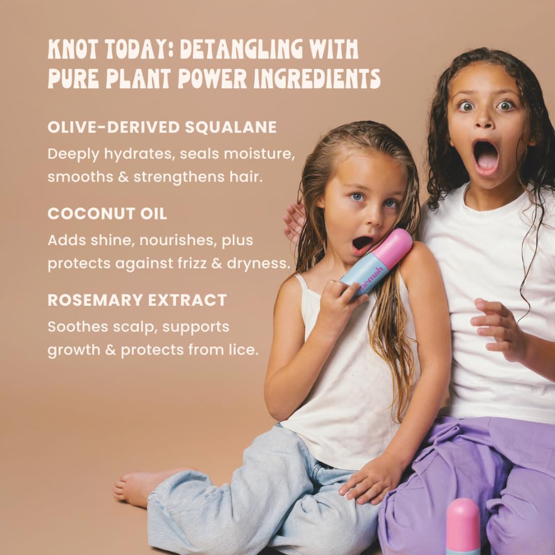 Nemah Squalane Slip Detangler demonstrates knot-free styling with less tugging.