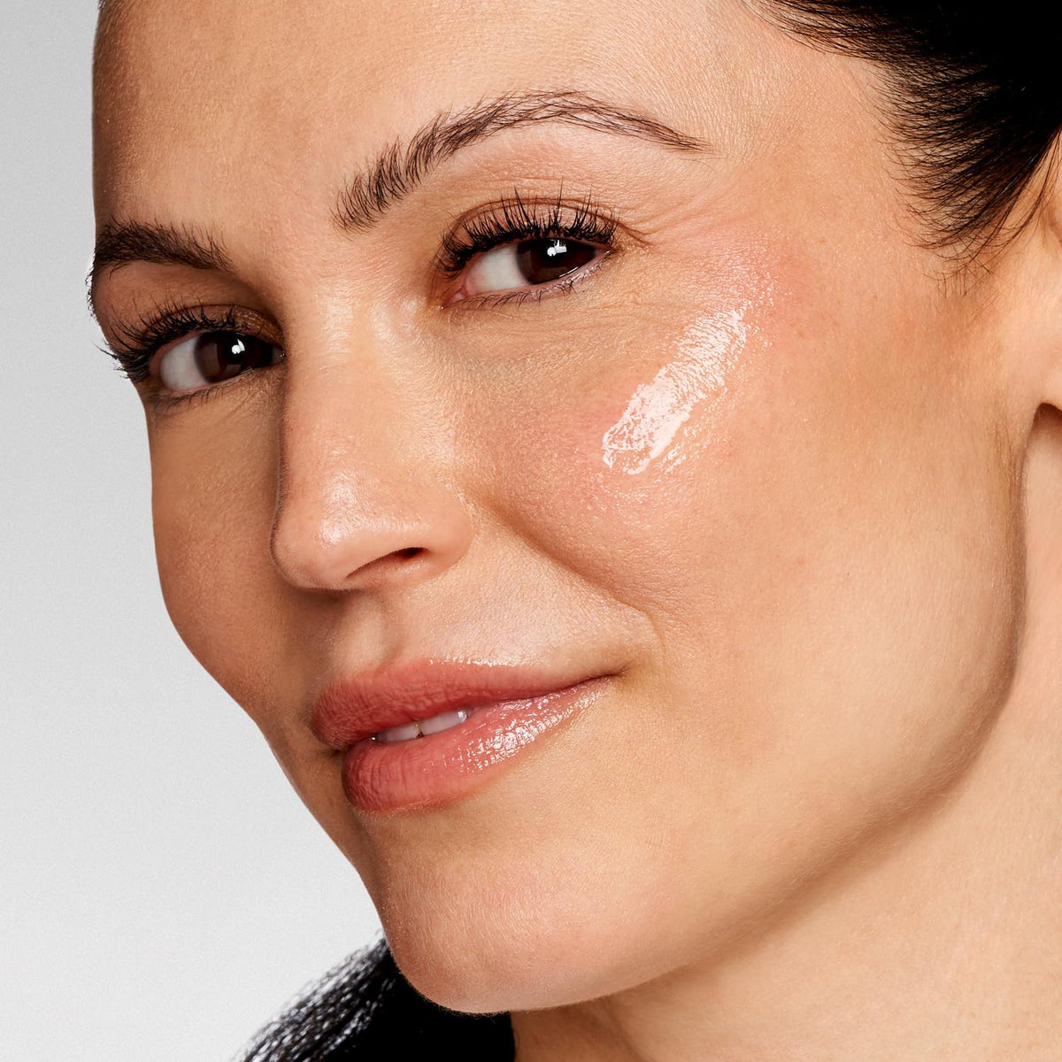 NEOSTRATA Tri-Therapy Lifting Serum oil-free fragrance-free formula.
