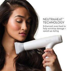 Neuro Dry+ Global Edition ion technology diagram suggests gentle, efficient drying.
