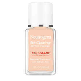 Neutrogena SkinClearing foundation bottle pump demonstrates oil-free, breathable coverage