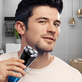 Newbulu lift-and-cut technology for cleaner cuts and comfort.