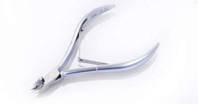 Nghia Cuticle Nipper C-07 close-up blade detail for clean cuts