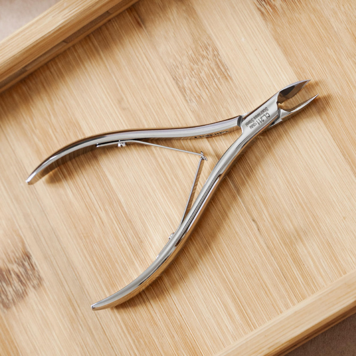 NGHIA CL-211 in-salon use, ready for professional spa settings.