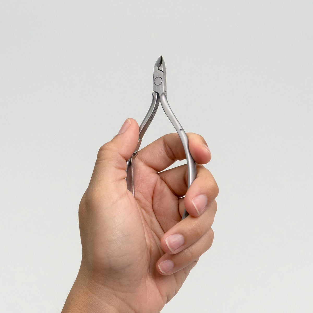 NGHIA cuticle nipper D-01 in-salon use for professional results.
