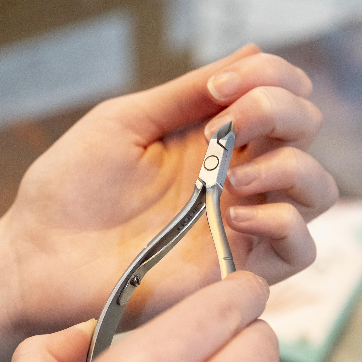 Nghia cuticle nipper D-04 jaw-16 ideal for salon demonstrations
