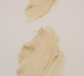 African shea butter jar, unrefined and pure for sensitive skin