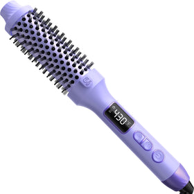 Nimmu Thermal Brush close-up of bristles showing curling power
