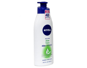 NIVEA Aloe Vera Lotion application close-up showing creamy texture and fast absorption.
