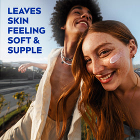 Texture swirl of NIVEA Soft Cream showing airy, creamy consistency.