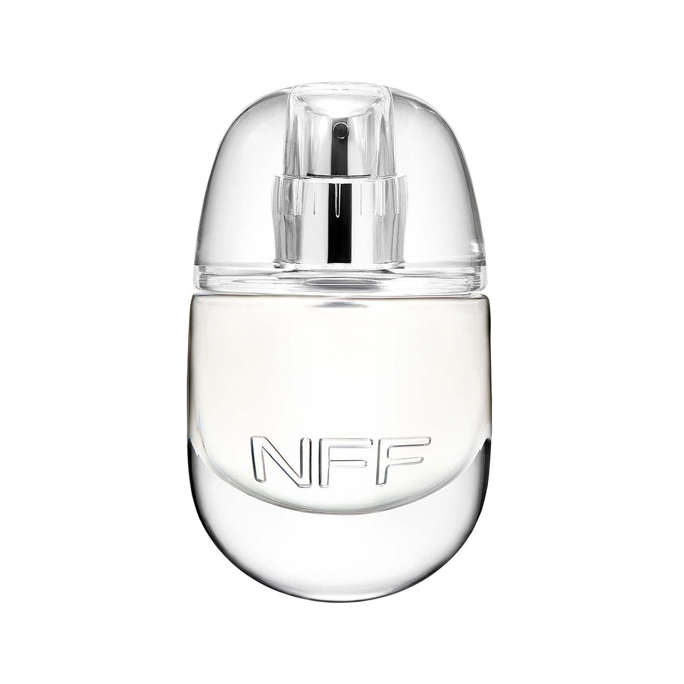 No Makeup Makeup No Fragrance Fragrance bottle pour shows adaptive scent evolving with skin