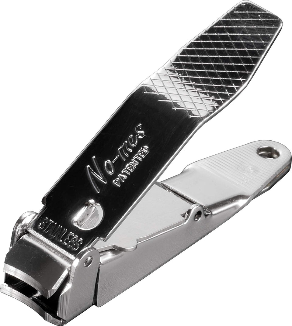 No-mes Fingernail Clipper with catch chamber for mess-free clipping