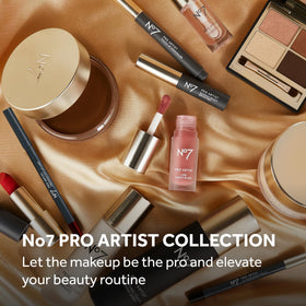 No7 Radiant Glow Powder compact is ideal for on the go touch ups.