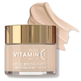 Noche Y Dia Vitamin C Face Cream bottle close-up highlighting hydration benefits.