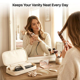 Noldena easy-clean fabric keeps the case tidy after use