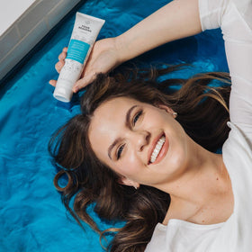 No nothing hair mask frizz-control closeup shows smoothing potential.