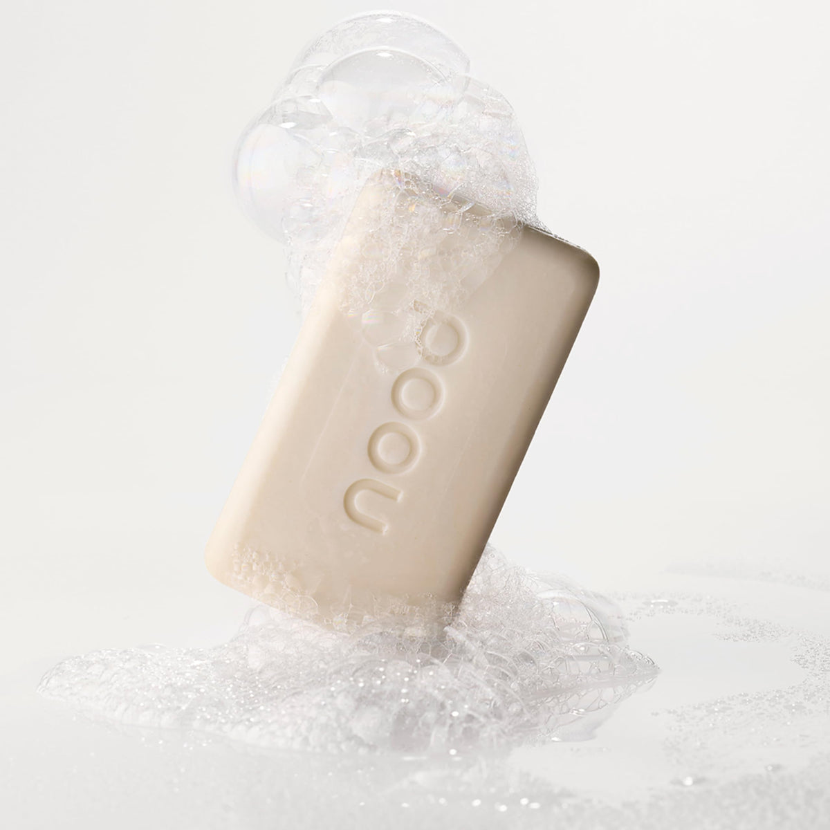 Nood Buff Bar prep for bikini line before hair removal
