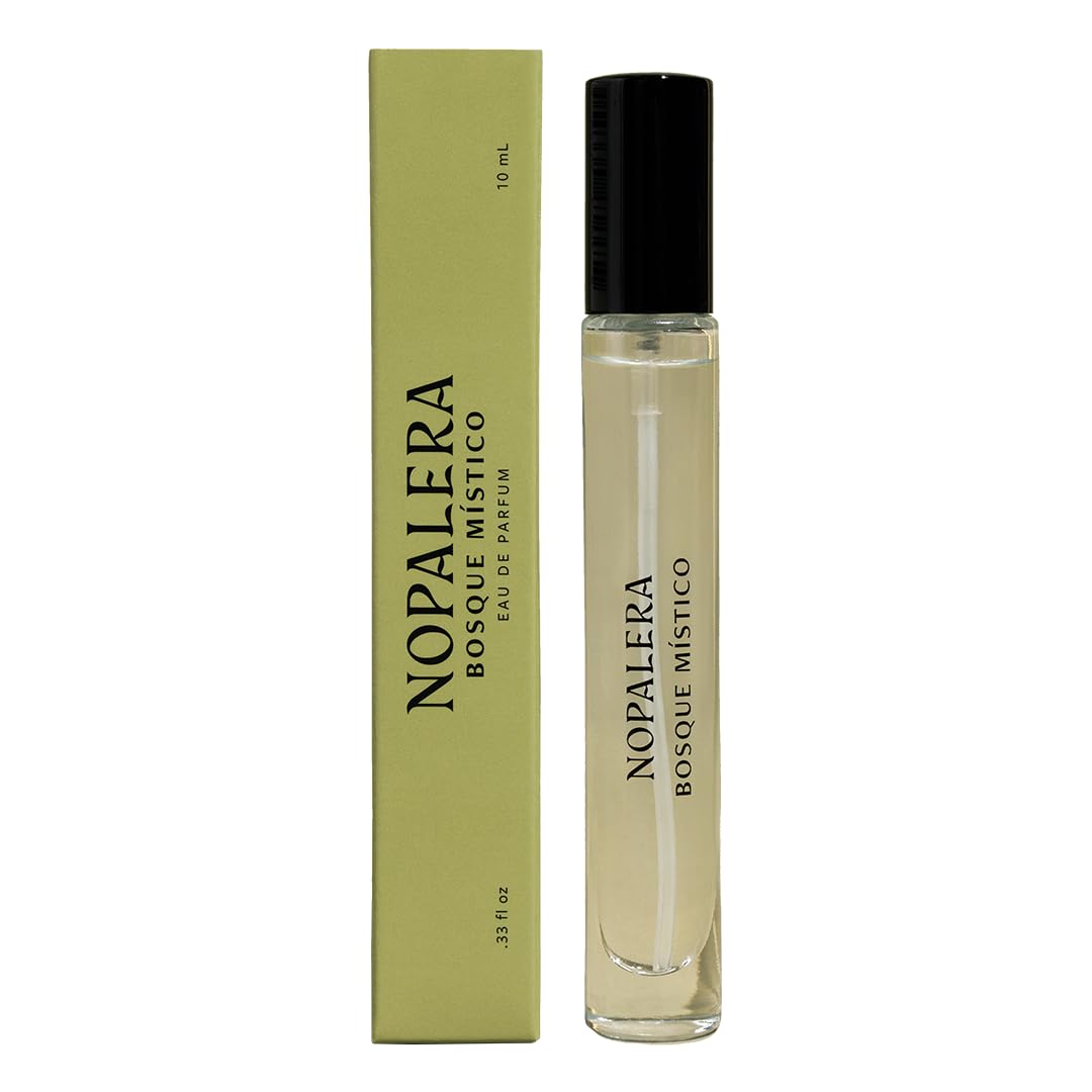 Nopalera Bosque Mistico bottle closeup for daily wear