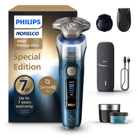 Norelco i9000 Prestige Ultra shaver close-up for premium daily grooming.