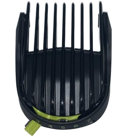 Norelco pivoting 3-7mm replacement comb closeup for precise grooming.