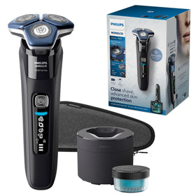 Norelco Shaver 7600 with 360° flexible heads for a smooth, close shave.