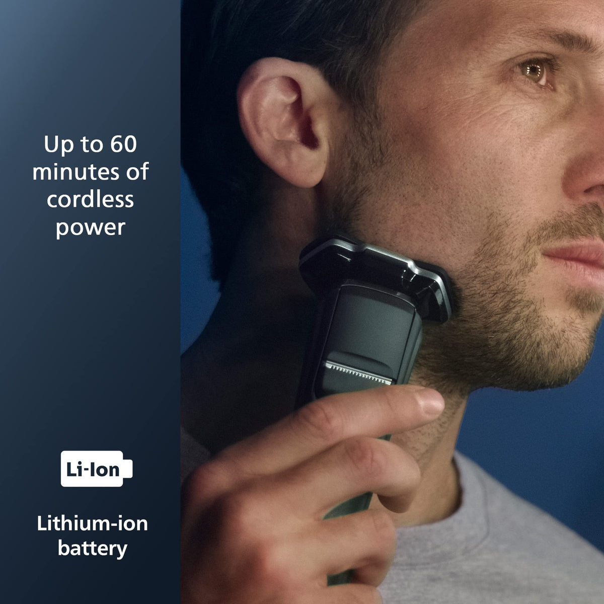Norelco Shaver 7600 Travel Case keeps it protected on trips.