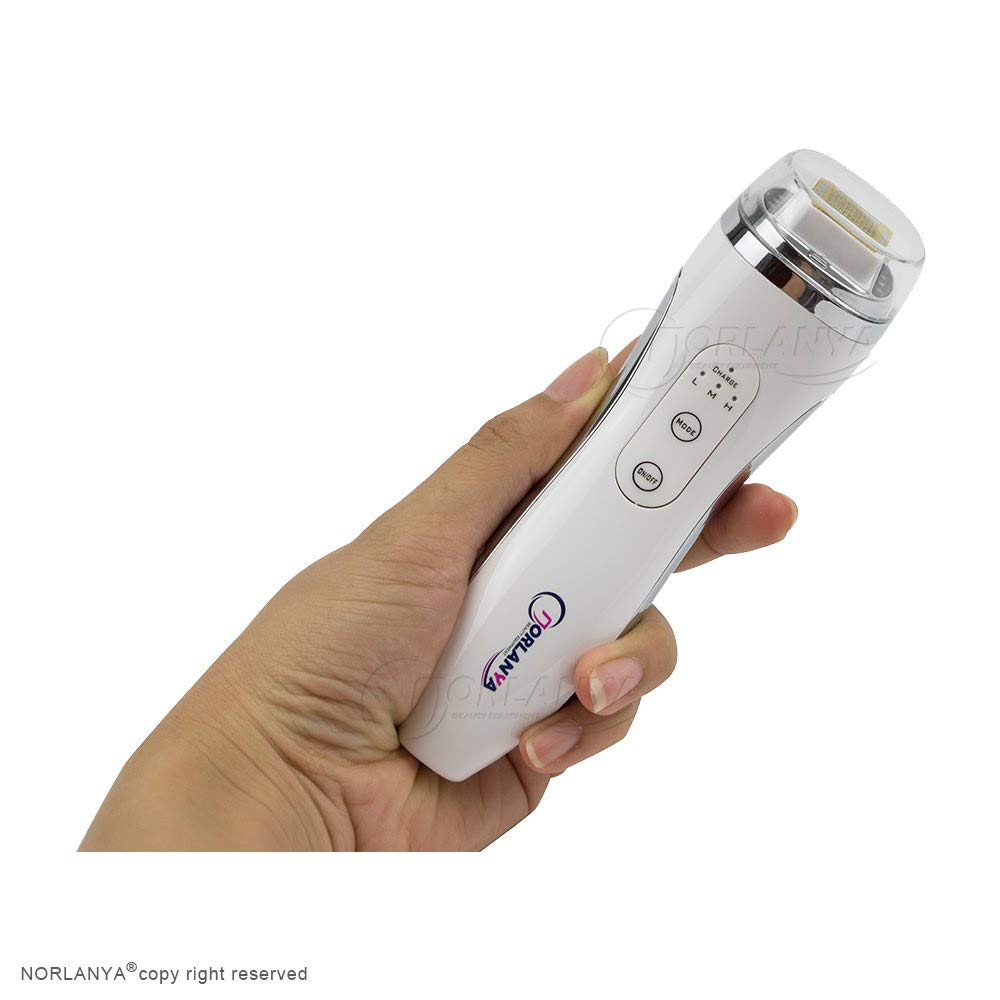 NORLANYA Dot Matrix used around the eye area to smooth fine lines.