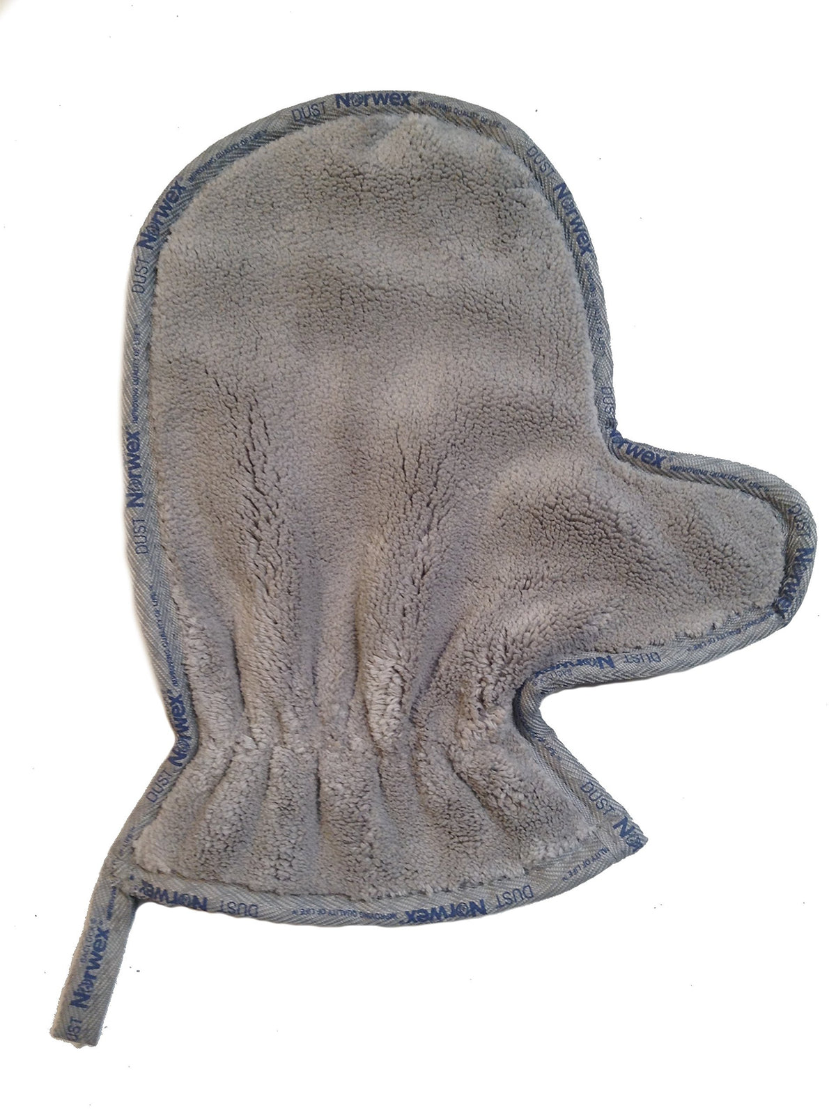 Norwex Dusting Mitt Graphite for effortless dry or damp dusting without chemicals