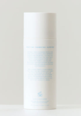 Nothing Fits But Oxygen Bomb foam closeup highlights oxygenated bubbles lifting impurities