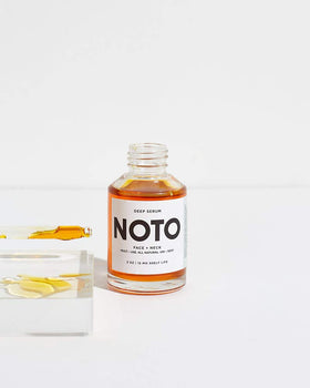 NOTO Botanics ingredient highlight graphic emphasizing nutrient-rich formula