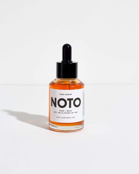 NOTO Botanics serum texture swatch highlighting lightweight, non-greasy feel