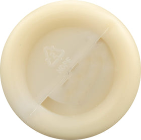 Vetiver fragrance note in Nubian Heritage body wash evokes calming aroma.