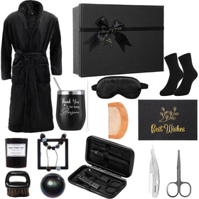 Nuogo 15-piece gift set in a sleek black box for easy gifting.
