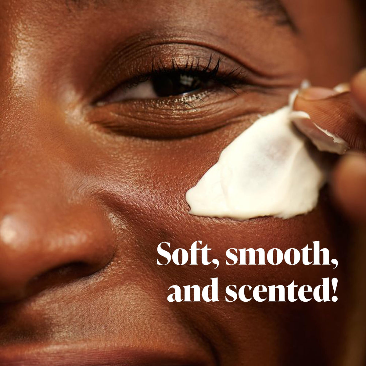 Creamy texture close-up showing lightweight, non-greasy finish for daily use by Nutrius.