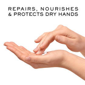 Nuxe Reve de Miel honey-cream texture close-up highlighting silky, non-greasy feel.