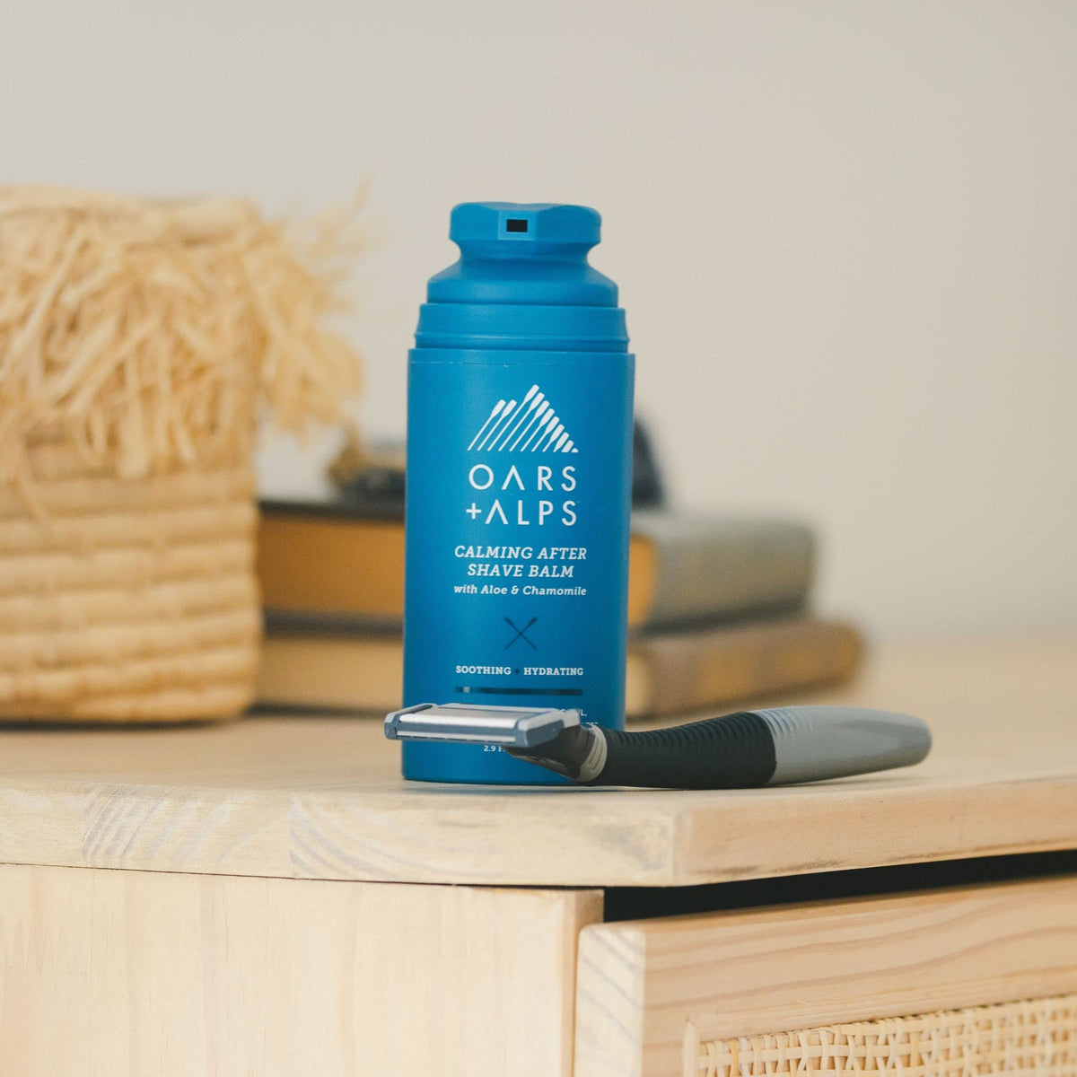 Oars + Alps TSA-friendly packaging emphasizes travel convenience.