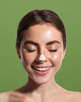 OBgE Blackhead Scrub Balm with tea tree, green tea, heartleaf ingredients for refreshed pores.