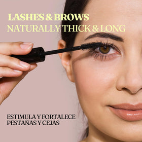 Offernova Castor Oil used on eyebrows, everyday nourishment and flexibility.