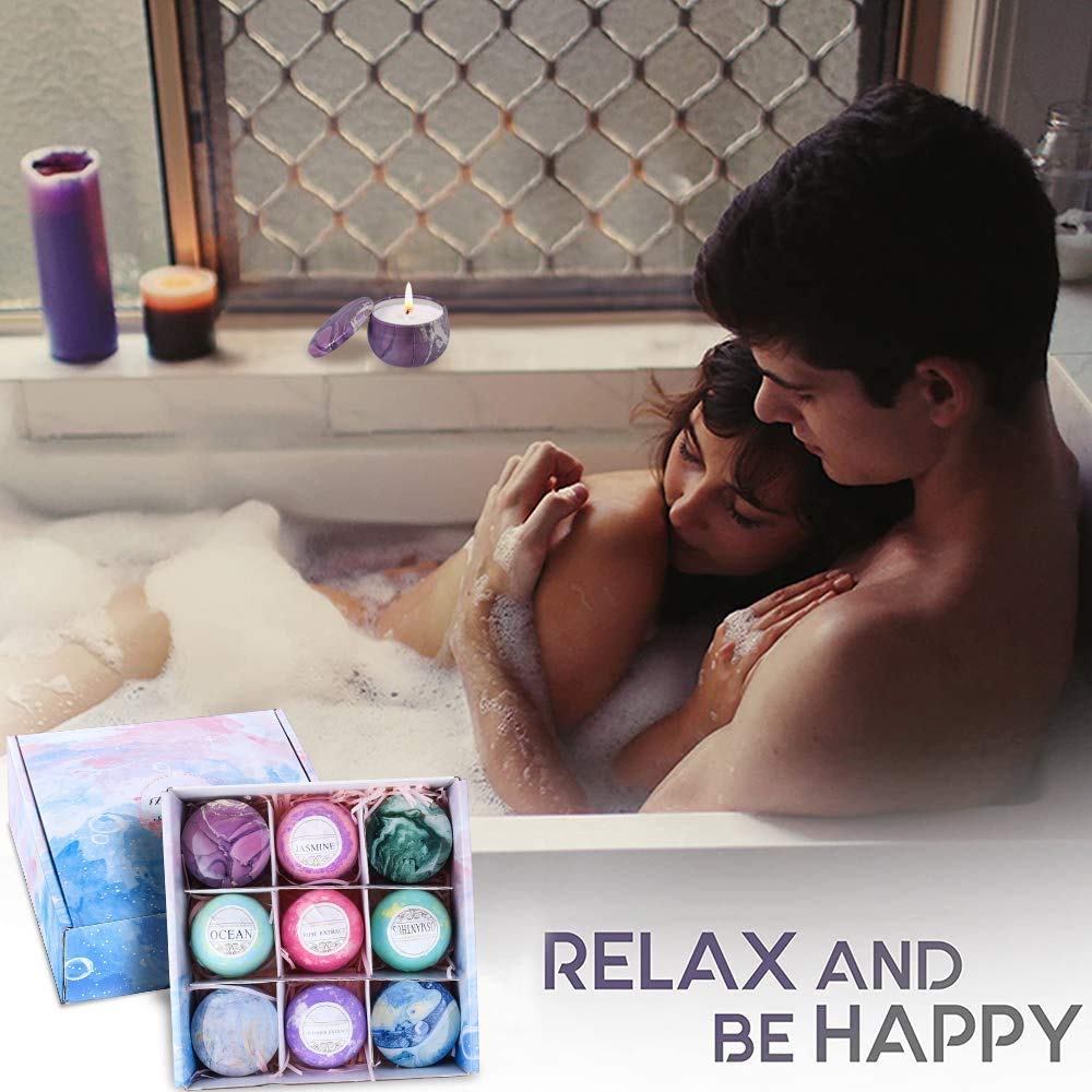 OFUN jasmine bath bomb releasing delicate perfume during bath.