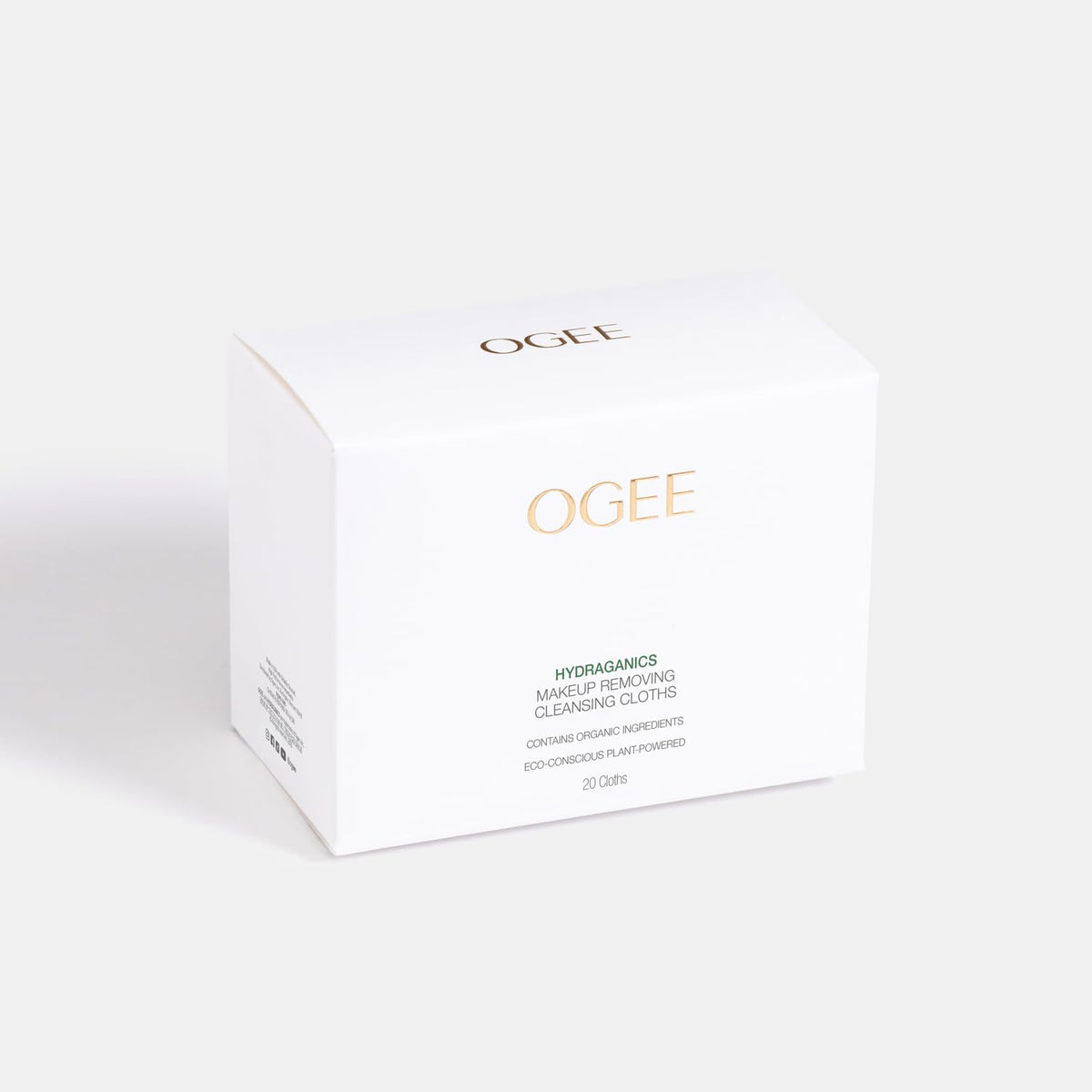 Ogee wipes suitable for AM/PM use or quick refreshes.